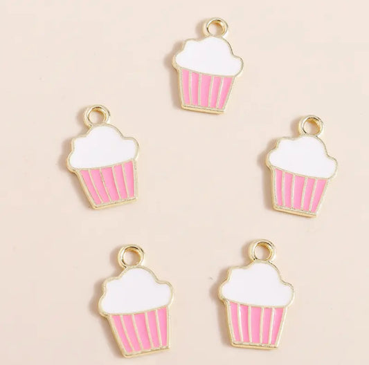 Cupcake Pendant